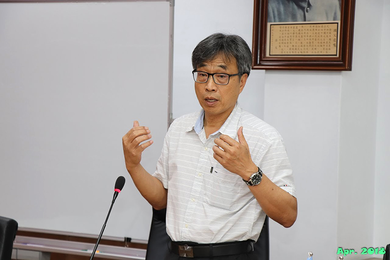 Dr. Junne-Jih Chen, director-general of TARI, stated the goal of the “Steering Committee Meeting”.